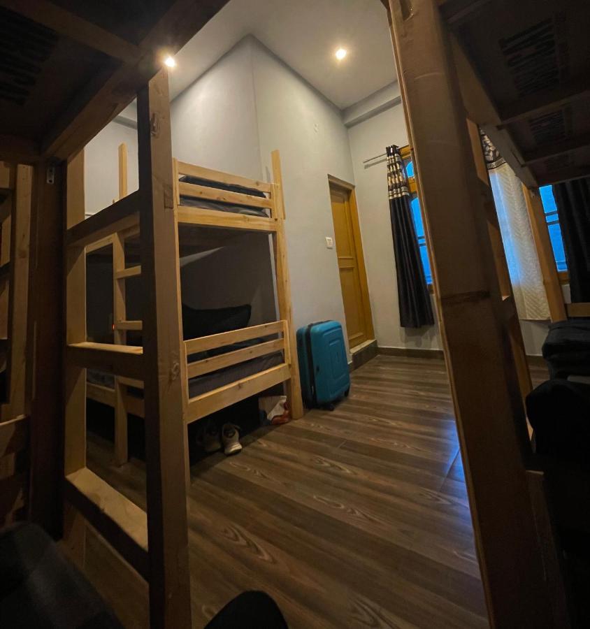 Wabi Sabi Riverside Hostel Касоль Екстер'єр фото