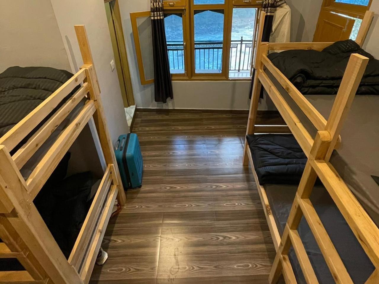 Wabi Sabi Riverside Hostel Касоль Екстер'єр фото