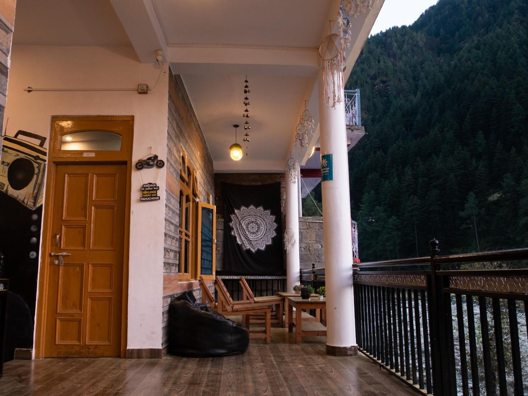 Wabi Sabi Riverside Hostel Касоль Екстер'єр фото